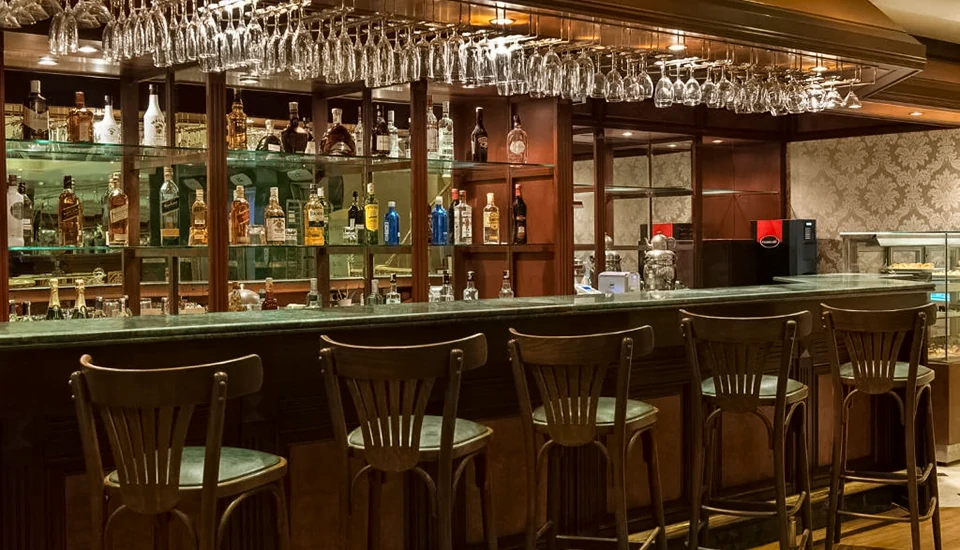 هتل الیت ورد کامفی استانبول